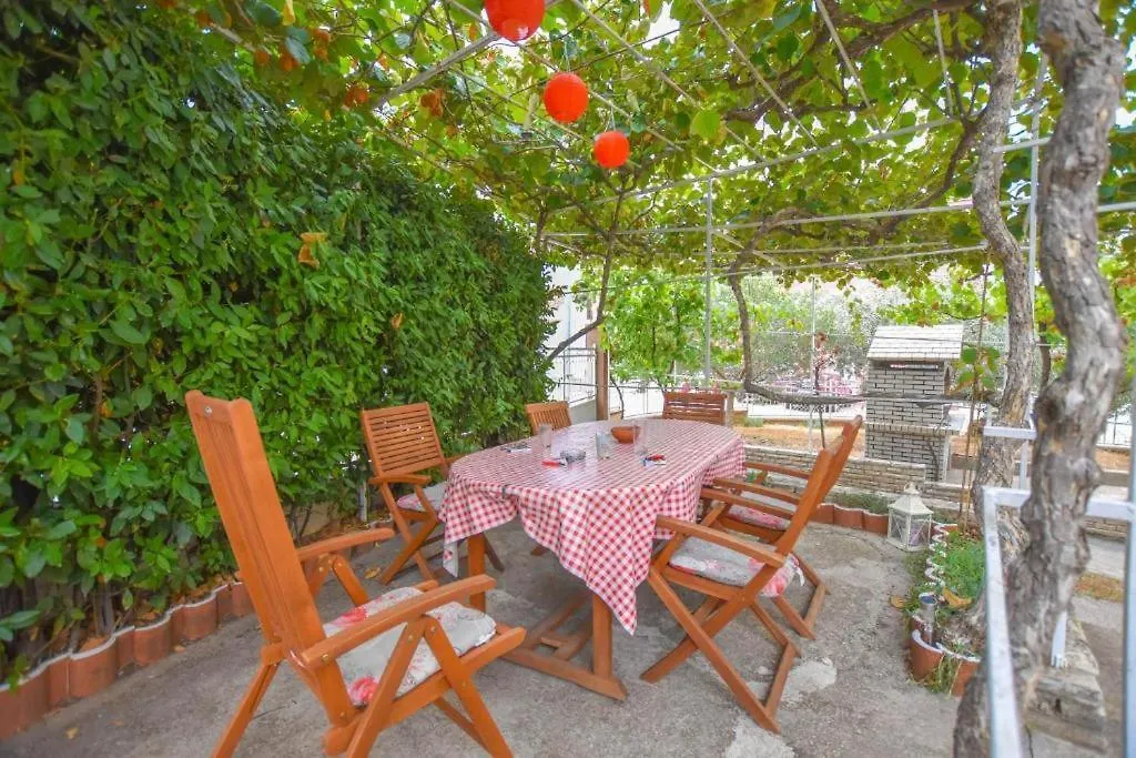 Vedrana Apartments Croatia