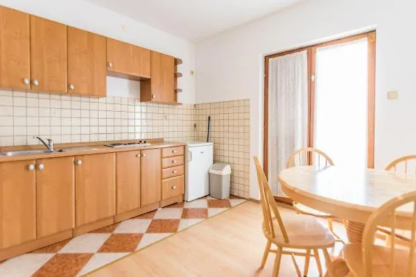 Vedrana Apartments