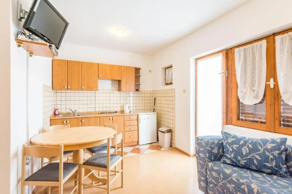 Vedrana Apartments Biograd Na Moru